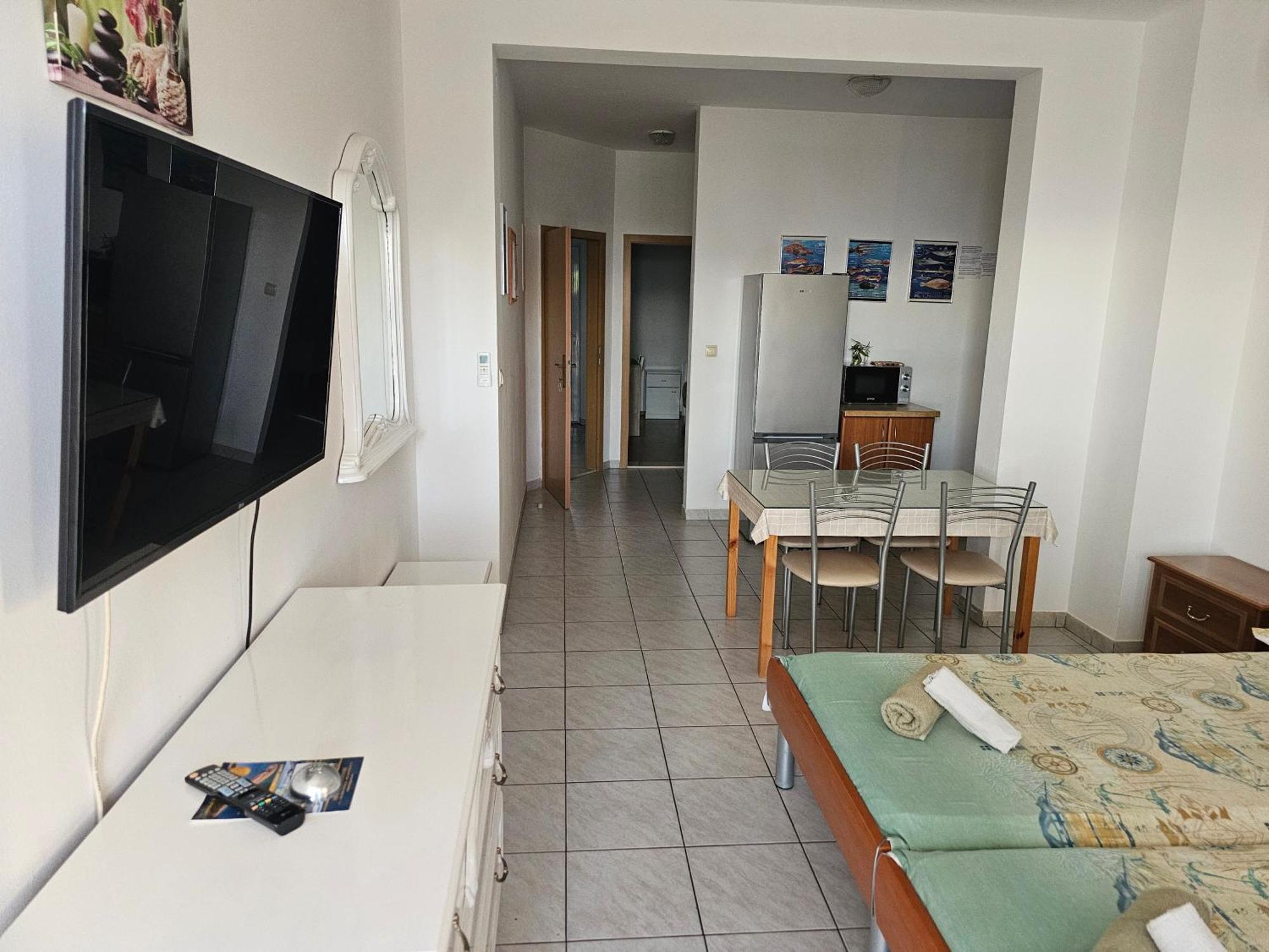 Apartments Zemunik Omis Luaran gambar