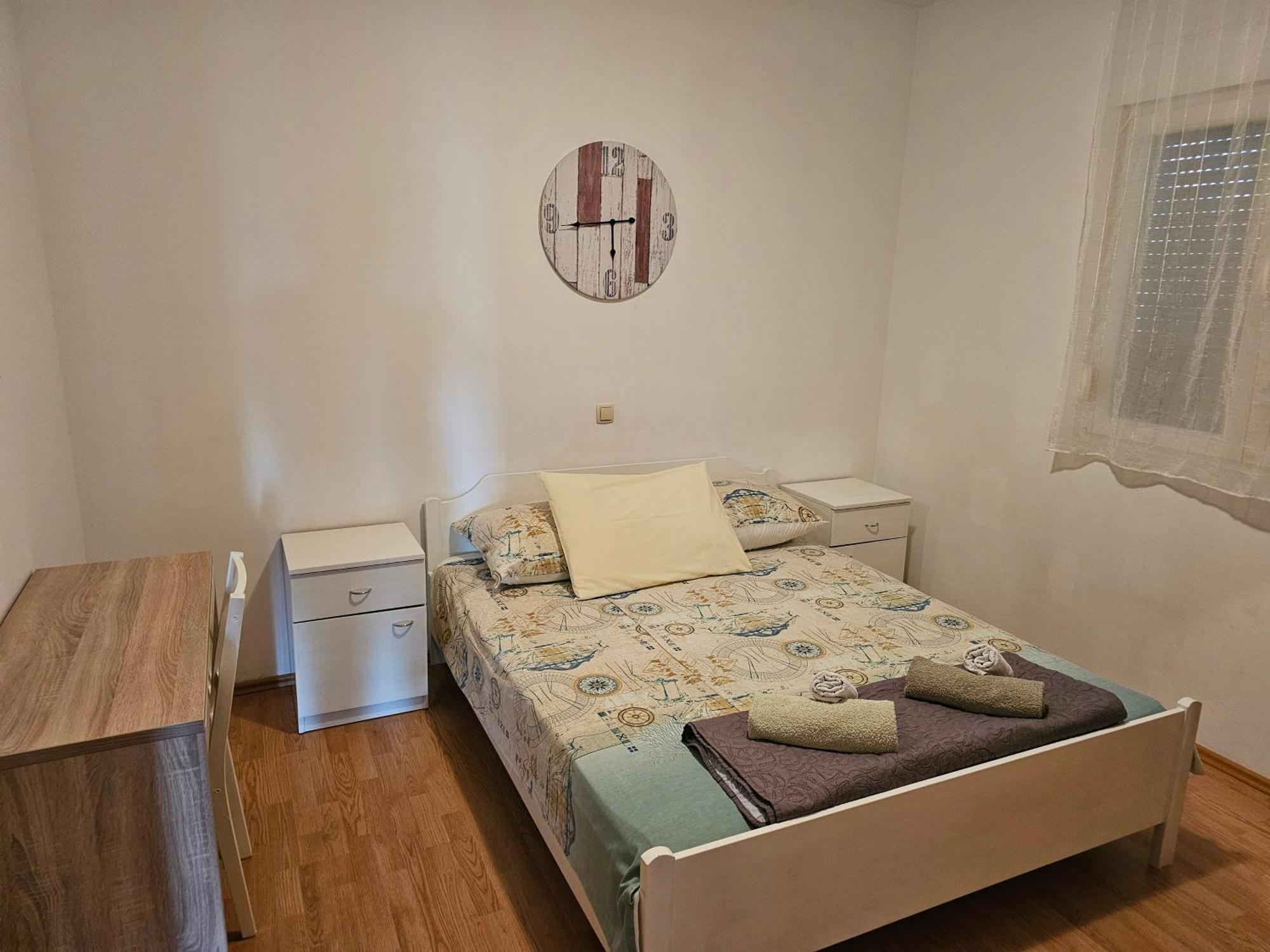 Apartments Zemunik Omis Luaran gambar