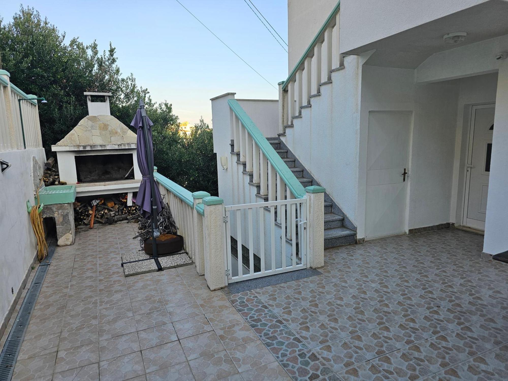 Apartments Zemunik Omis Luaran gambar