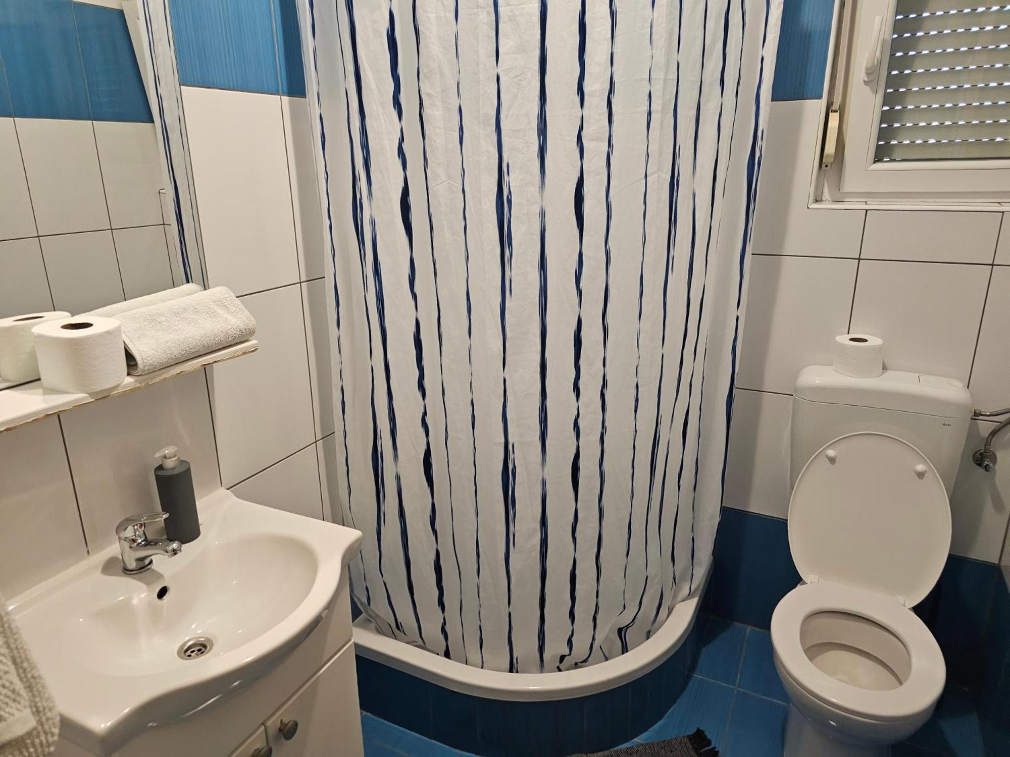 Apartments Zemunik Omis Luaran gambar