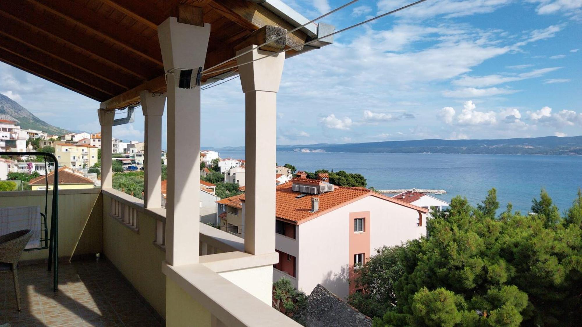 Apartments Zemunik Omis Luaran gambar