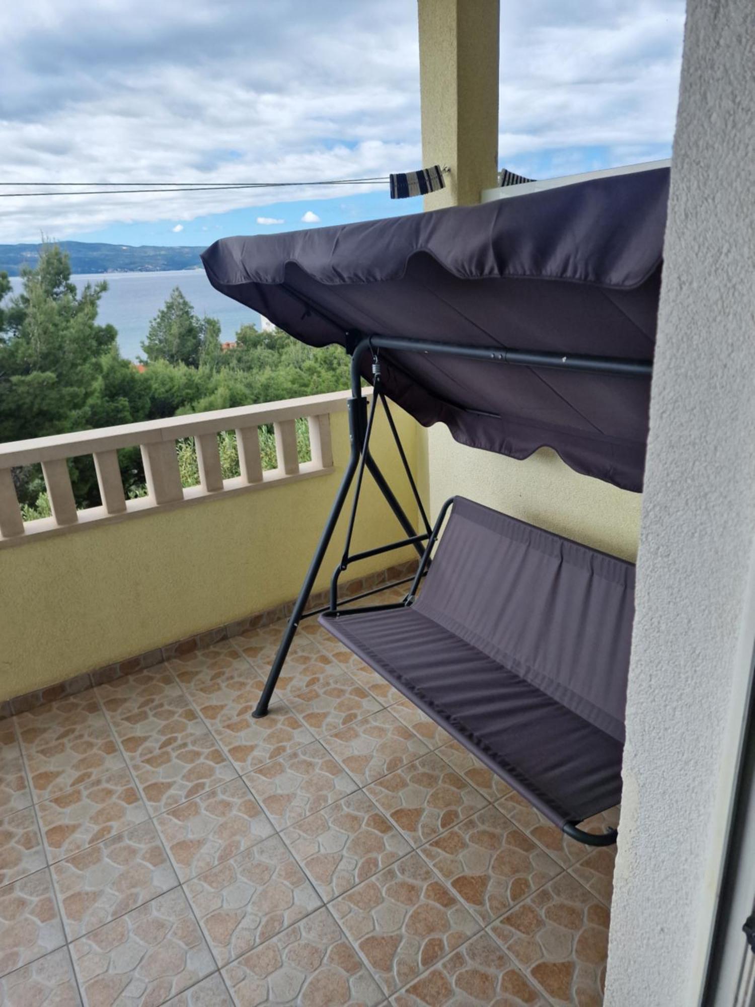 Apartments Zemunik Omis Luaran gambar
